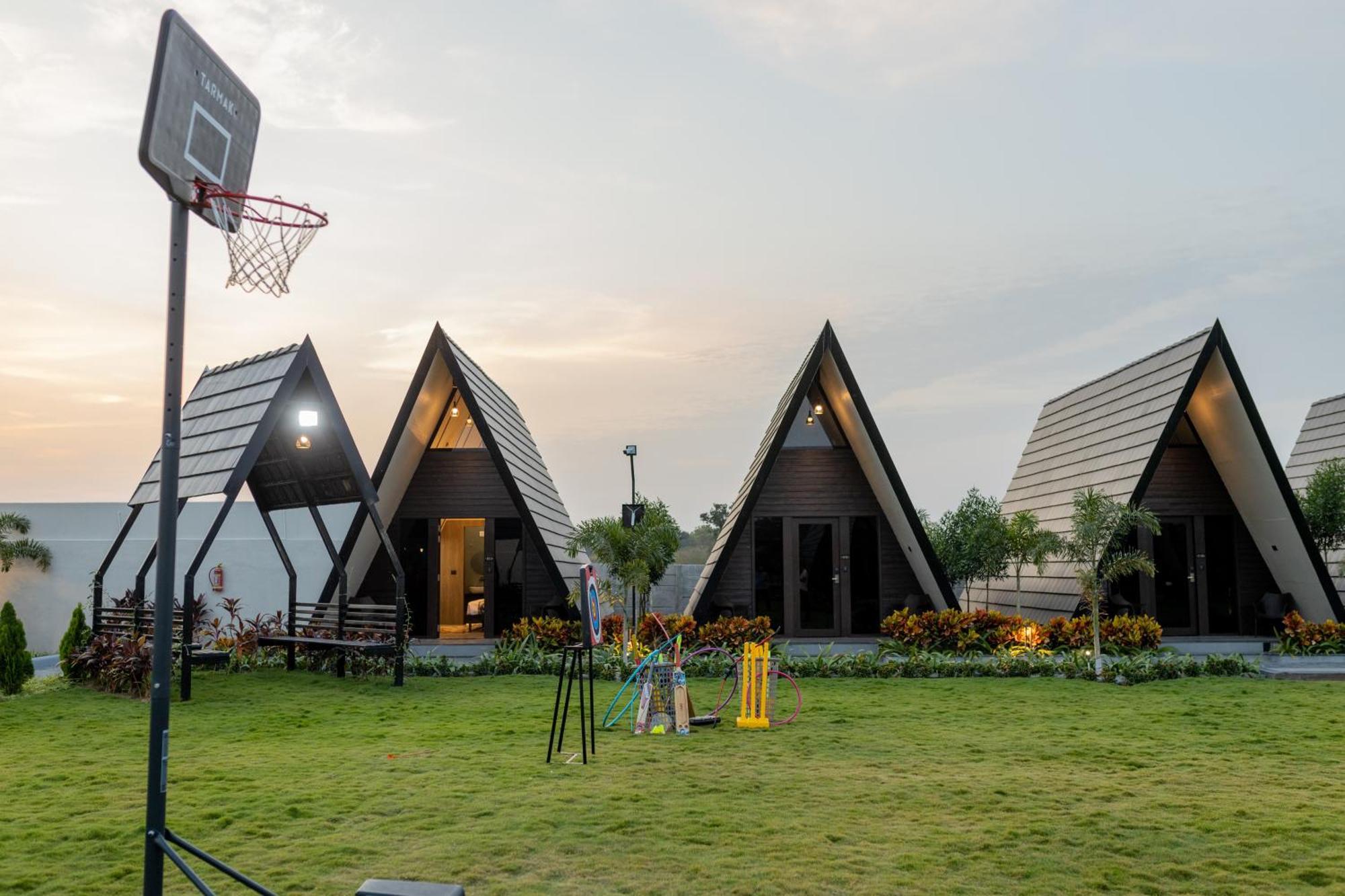 Regenta Resort Vindhyachal, Statue Of Unity Kevadia Exterior foto